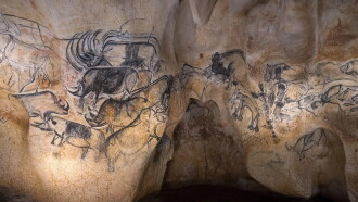 Le Secret de la grotte Trailer