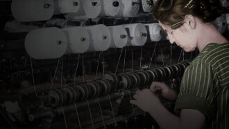 Le Siècle des couturières Trailer