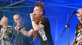 Les Ramoneurs de Menhirs - Live Hellfest Trailer