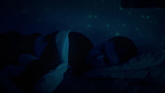 Leur existence Trailer