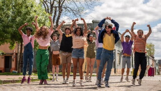 Locos de Amor, Mi Primer Amor Trailer