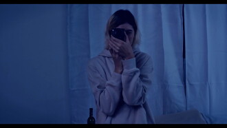 Los ojos de Irina Trailer