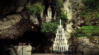Lourdes : L'énigme des guérisons inexpliquées Trailer