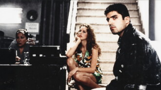 Loves with Gravity: Tell Her That I Love Her Trailer