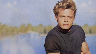 Luis Miguel: 20 Años Trailer