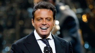 Luis Miguel - Vivo Trailer