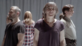 L'un vers l'autre Trailer