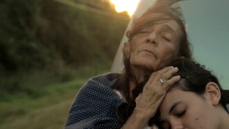 Luna vieja Trailer