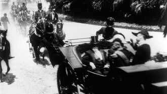 M. le président au palais d’été, à Mustapha Trailer