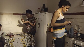 Mãe não chora Trailer