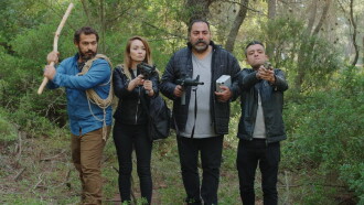 Mahşerin Üç Delisi Trailer