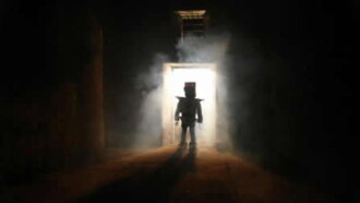 ¡Maldito bastardo! Trailer