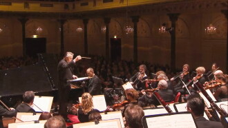 MARISS JANSONS CONDUCTS - BEETHOVEN & STRAUSS Trailer