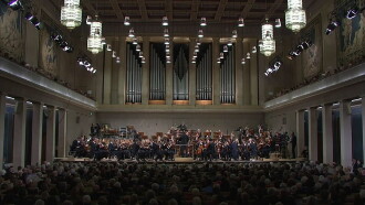 Mariss Jansons dirige Dvorak & Mussorgsky Trailer