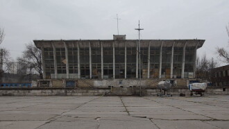 Me and Mariupol Trailer