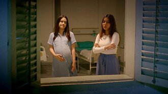 Menunggu Bunda Trailer