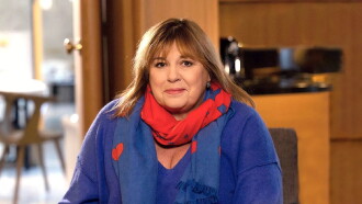 Michèle Bernier, tout sourire Trailer