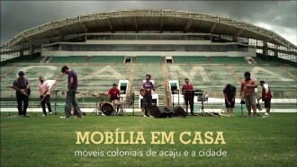 Mobília em Casa – Móveis Coloniais de Acaju e a Cidade Trailer