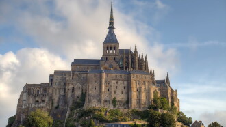Mont Saint-Michel: Resistance Through the Ages Trailer