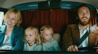 Mormor og de åtte ungene Trailer