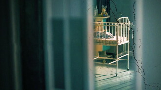 Murderer on Ward 4 Trailer