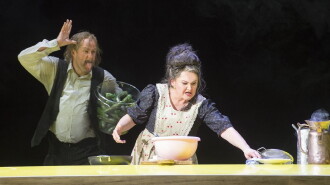 Mussorgsky: Sorochintsy Fair (Komische Oper Berlin) Trailer