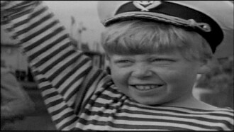 My Father Is a Captain Trailer