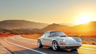 National Geographic Ultimate Factories: Porsche 911 Trailer