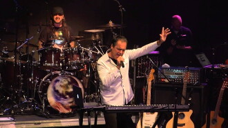 Neal Morse: Live Momentum Trailer