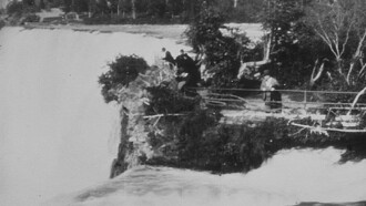 Niagara Falls Trailer