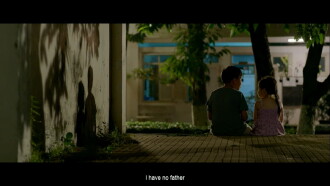 Ở Đây Có Nắng Trailer