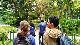O Terceirão dos Lobos Trailer