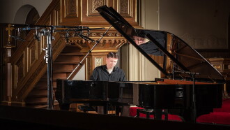 Ola Gjeilo - PIANO IMPROVISATIONS Trailer