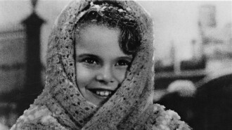 Once There Was a Girl Trailer
