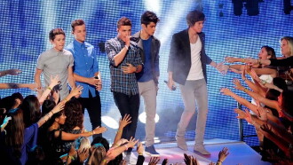 One Direction: Reaching for the Stars Part 2 - The Next Chapter Trailer