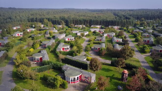 Oranje - This Great a Small Village Can Be Trailer