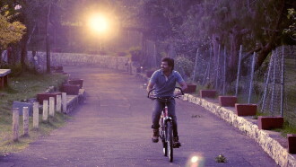 Pattathari Trailer