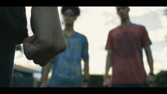 Perdidos no Espaço-Tempo Trailer