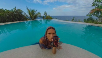 Piña, Why is the Sky Blue? Trailer