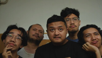 Pisang Robot Satu Kata Trailer