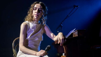 PJ Harvey @ L'Olympia, Paris Trailer