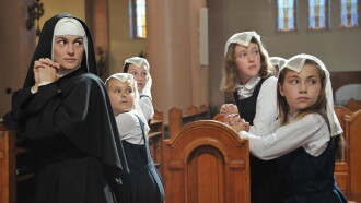 Pour l'amour de Dieu Trailer