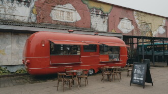 Quand la cuisine fait le trottoir Trailer