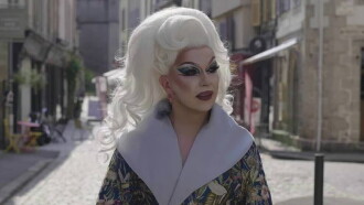 Queens in Finistère Trailer