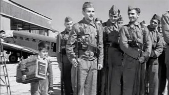 Recruit with a Child Trailer