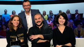 Retour en terre inconnue Trailer
