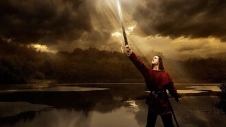 Rey Arturo: El Ascenso de Excalibur Trailer