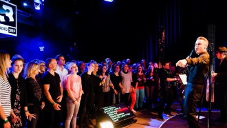 Robbie Williams - SRF 3 Showcase Trailer