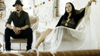 Rodrigo y Gabriela: The Making of Area 52 Trailer