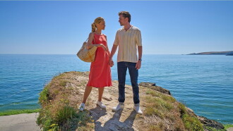 Rosamunde Pilcher: The Secret of Flower Island Trailer